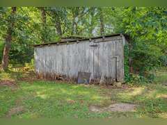 Tract 1: Home on 1.17+/- Ac