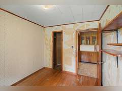 Tract 1: Home on 1.17+/- Ac