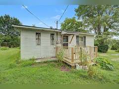 Tract 1: Home on 1.17+/- Ac