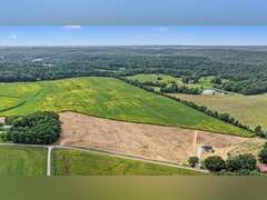 Tract 7: 41.43+/- Ac