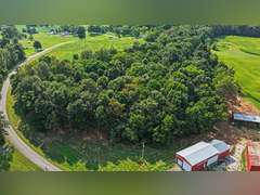 Tract 3: 1.69+/- Ac