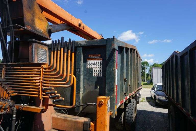 2002 International 7300 Trash Loader