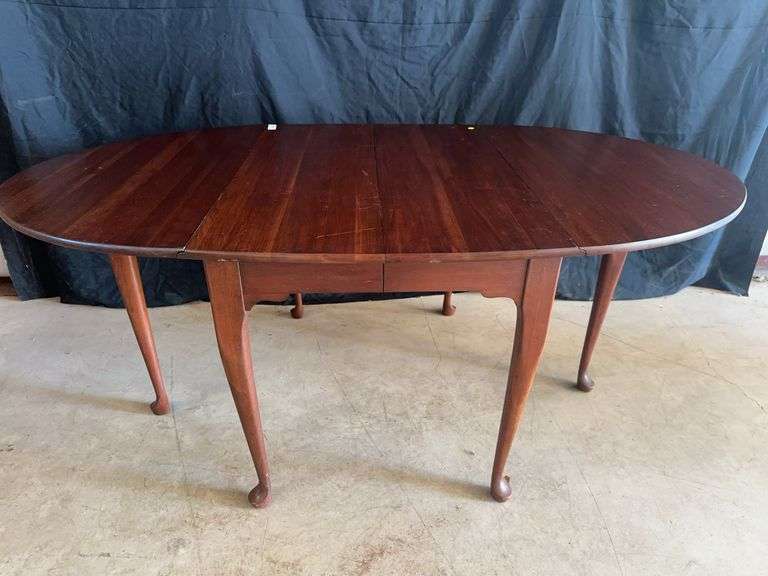 Queen Ann Drop Leaf Table
