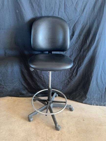 Tall Swivel Rolling Office Chair