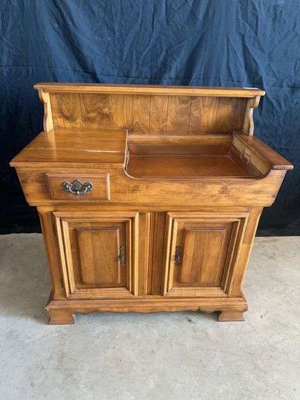 Server with Copper Lift out Tray