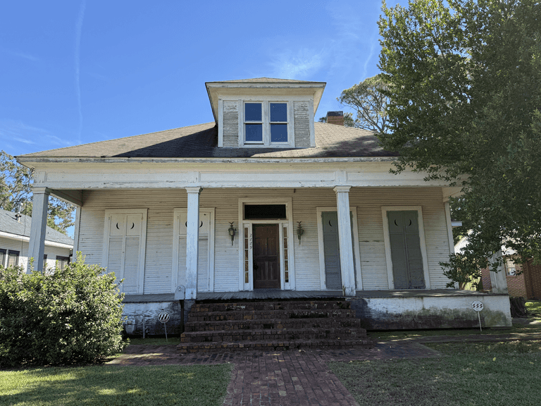 2229 Jackson Street, Alexandria, LA 71301