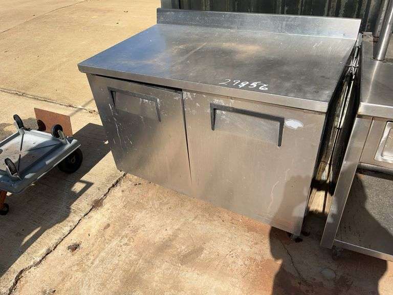 True 2 door work base, refrigerator