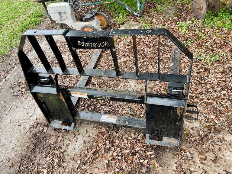 Land Pride Pallet Forks