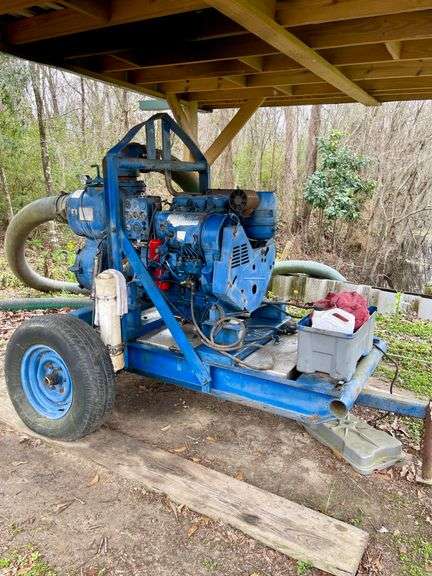Rice Field Water Transfer Pump with 100+/-ft of 6" Pump Hose