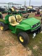 John Deere Gator