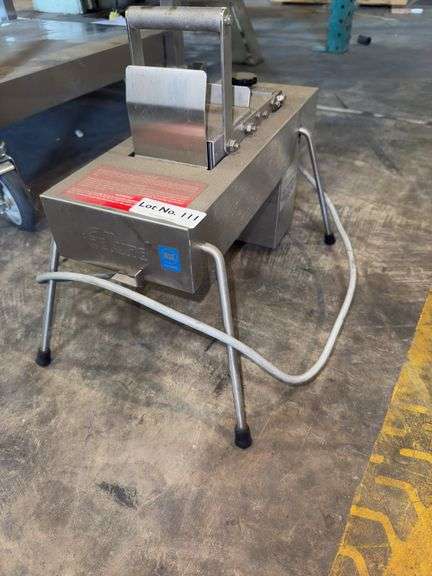 Edlund Tomato Slicer