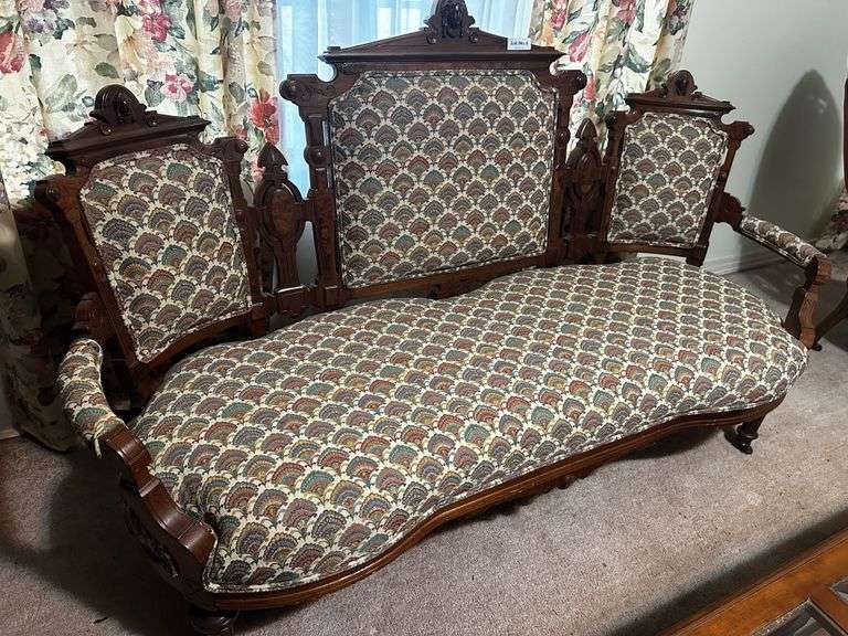 Victorian Settee