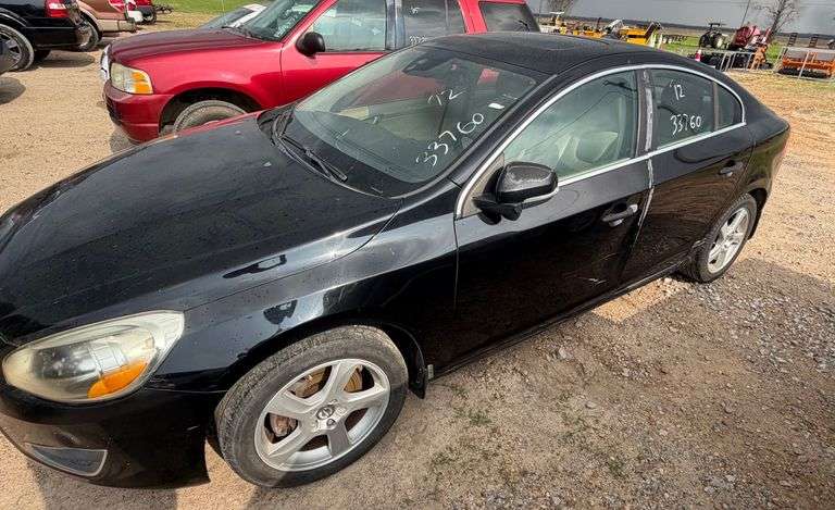 2012  VOLVO  S60