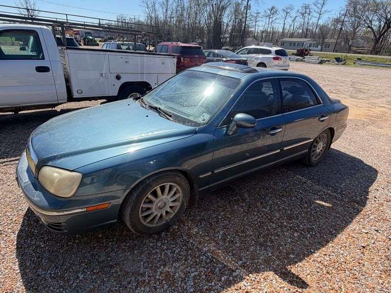 2005  HYUNDAI  XG350