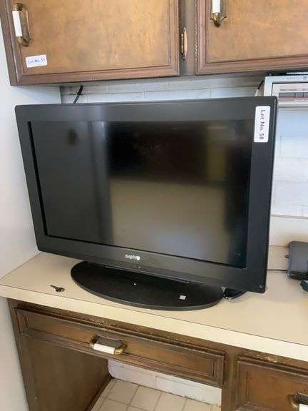 Sanyo monitor and under cabinet radio