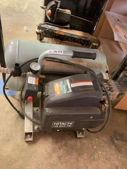 Hitachi Air Compressor,1.3 hp, 4 gal