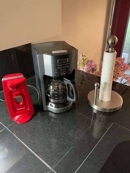 Mr Coffee, Can opener, towel rack