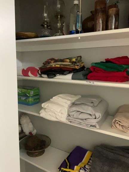 Contents hall closet