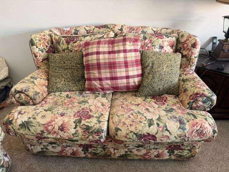 Floral Sofa & Loveseat