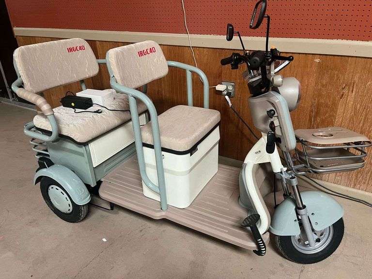 IRGC40 MINI GOLF CART 2025