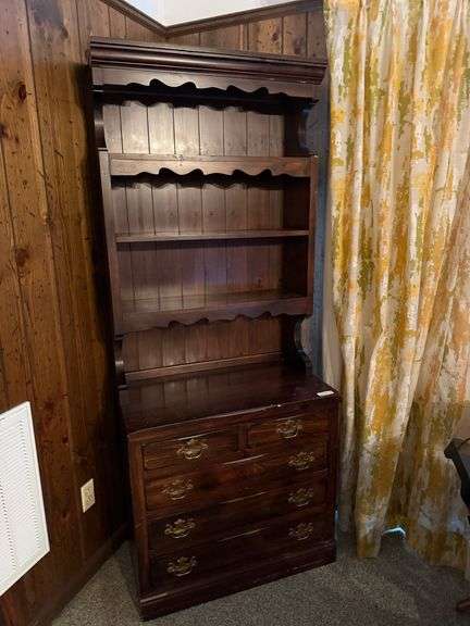 Hutch Dresser with Plate Rack