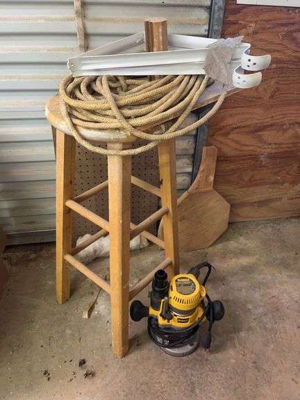 Dewalt Router, stool, misc