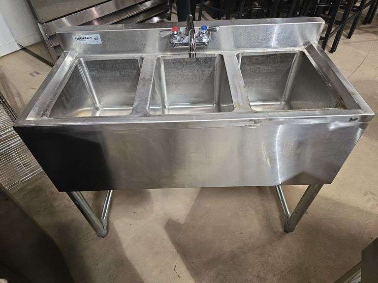 REGENCY SS 3 BAY SINK