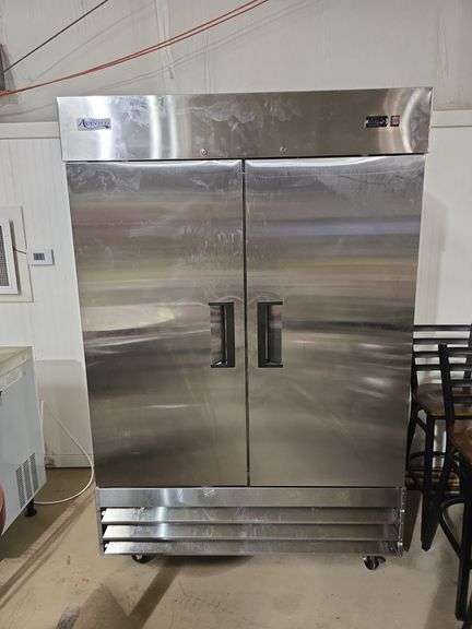 ADVANTCO INDUSTRIAL REFRIGERATOR