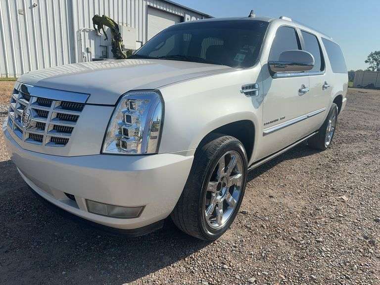 2011  CADILLAC  Escalade