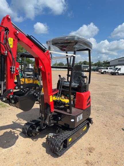 2026 CFG NT18K Mini Excavator - Kubota 15 HP Diesel, Unused CFG