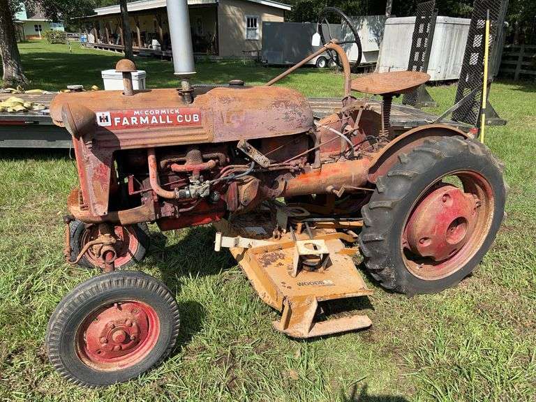 Farmall Cub