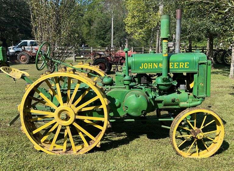 John Deere D