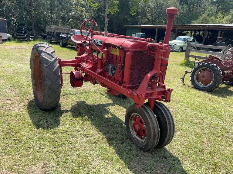 International Harvester Farmall F-20 Tractor
