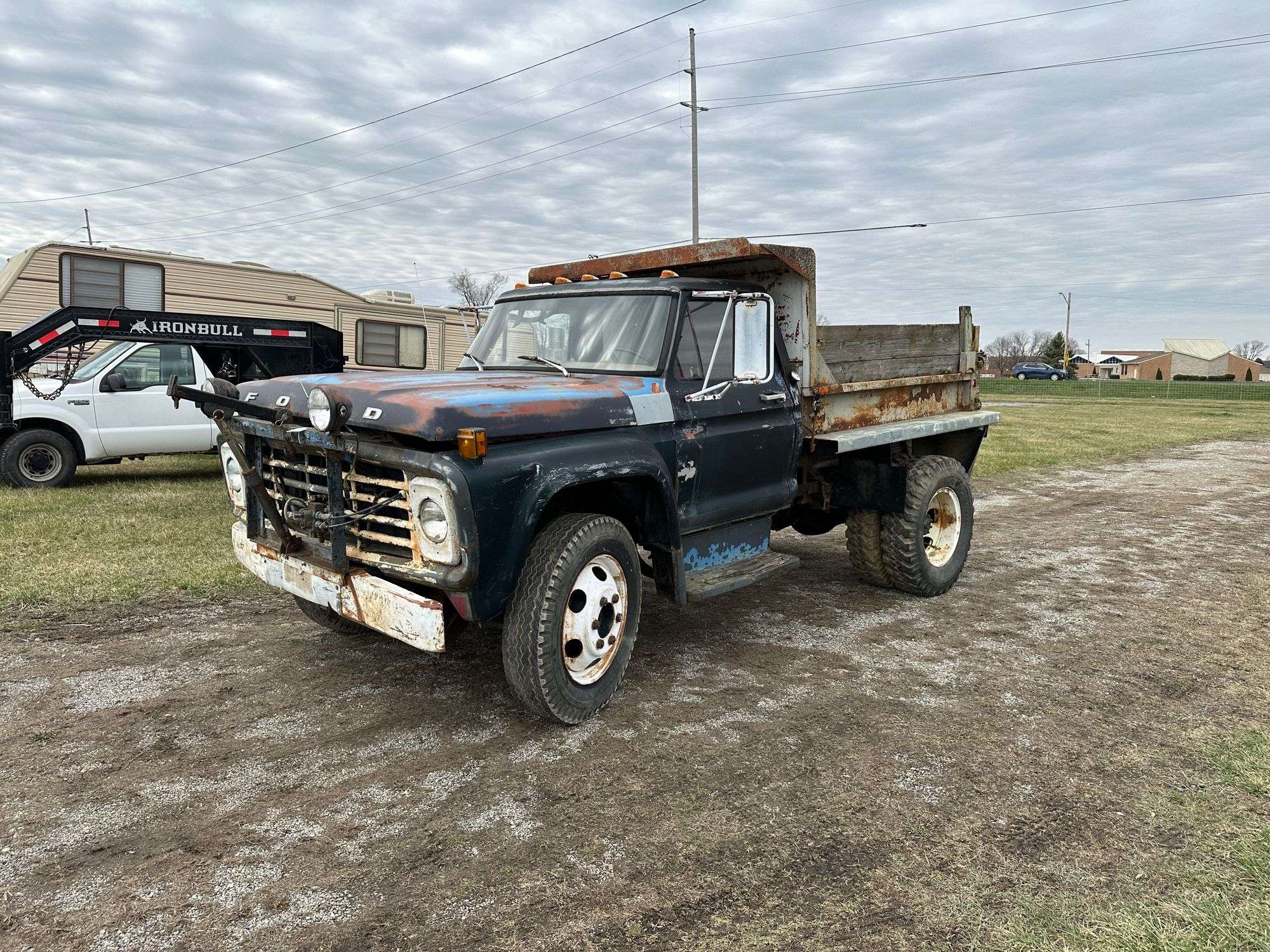 FORD DUMP TRUCK NO.1-B バンピングダンプアクション FORD DUMP TRUCK NO.1-B バンピングダンプアクション - メルカリ