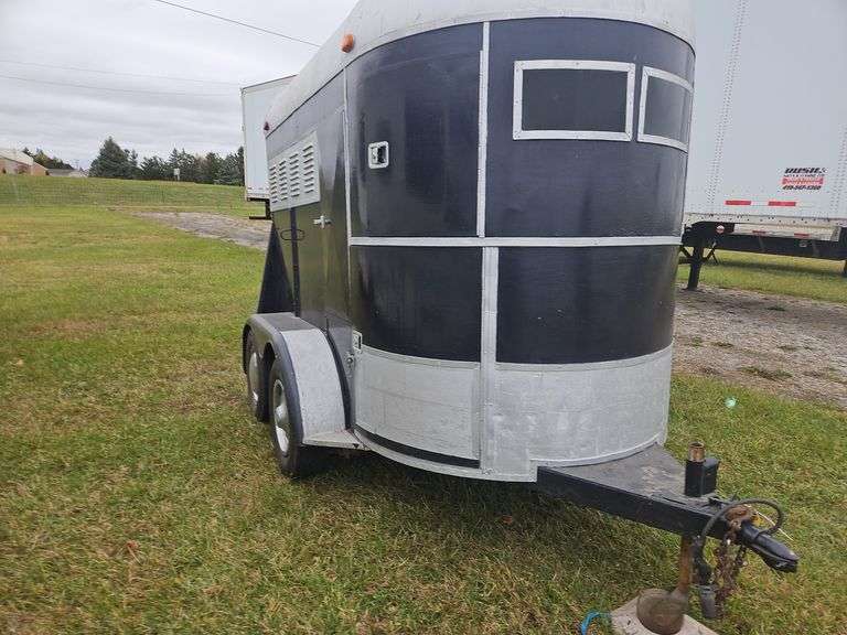 454 - 2 HORSE TRAILER