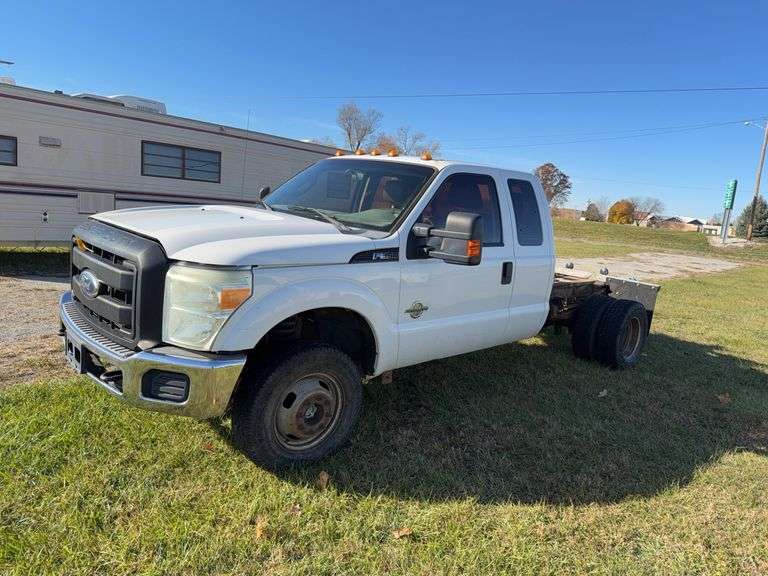696 - 2011 FORD F350