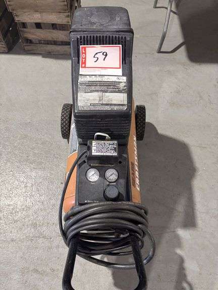 Craftsman 1.5 hp 12 gallon air compressor
