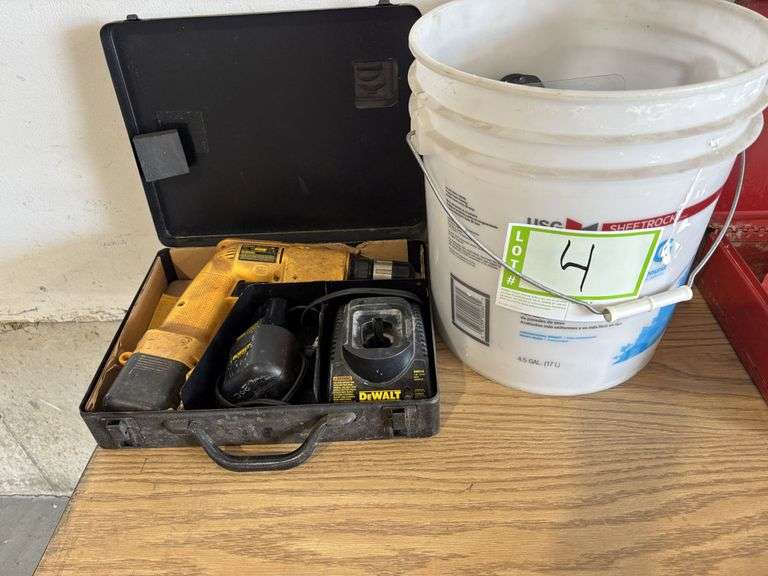 DeWalt 9.6 V drill with battery and charger, 6 inch wheel brushes for grinder