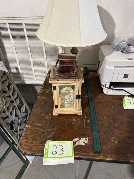 Candle holder and lamp