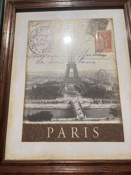 American flag picture and Eiffel Tower picture