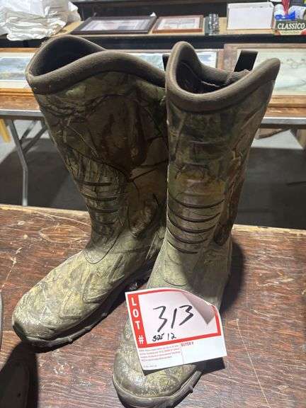 Size 12 camouflage boots