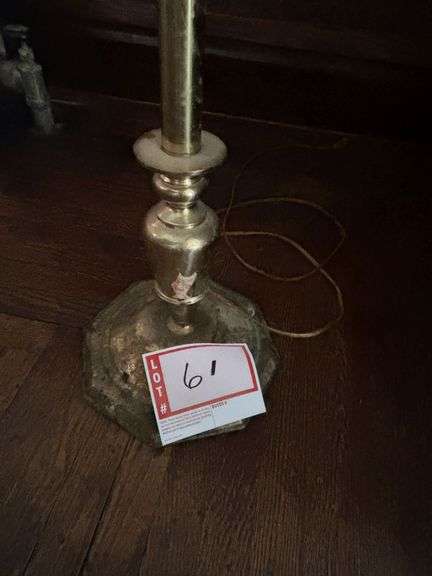 Floor lamp