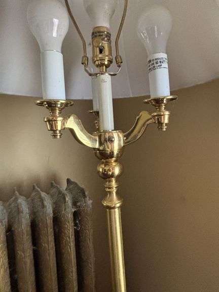 Floor lamp