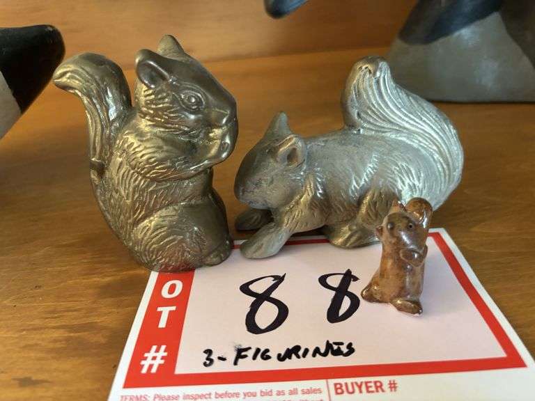 3 – squirrel figurines