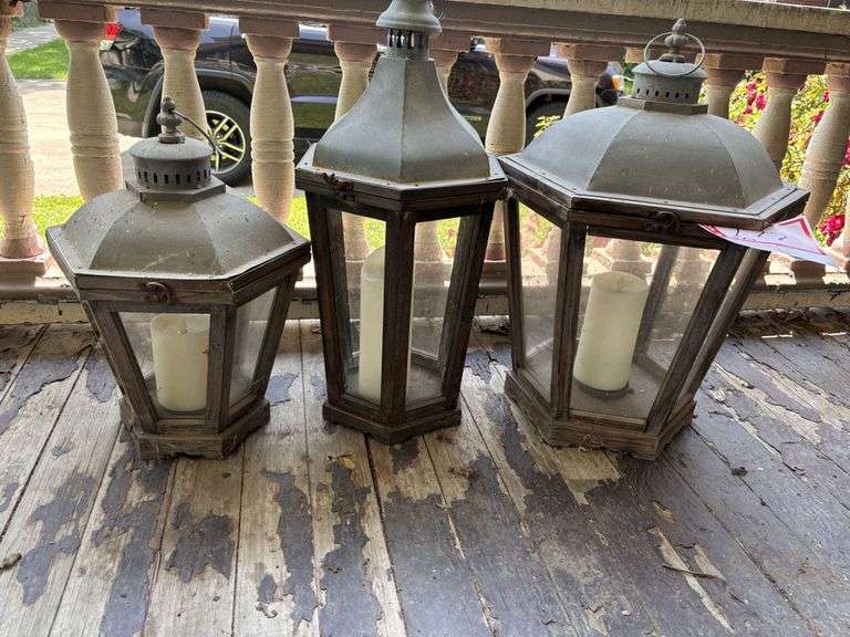 3 - Outdoor lantern decor for candles