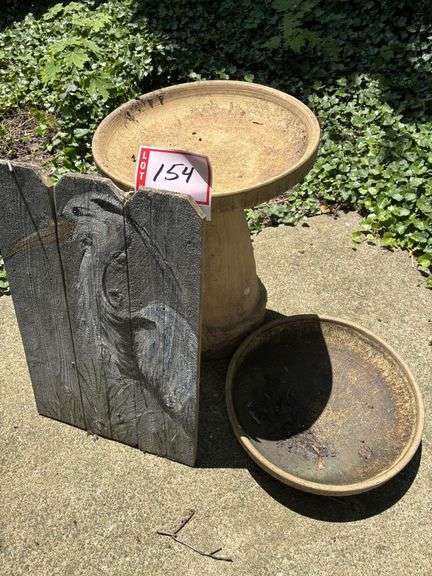 Birdbath and stork picture