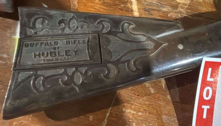 Hubley Buffalo Bill rifle