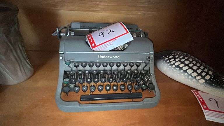 Underwood manual typewriter