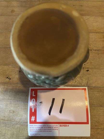 Ceramic vase