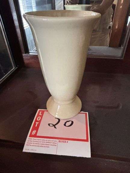 Ceramic vase